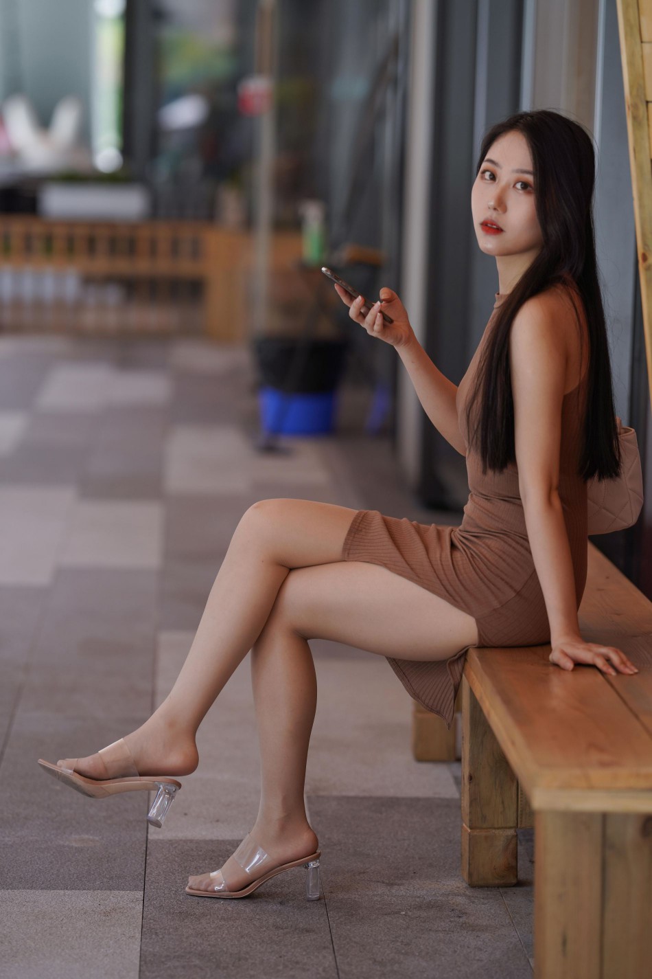 图片[5]-超有女人味的姑娘短裙逛街【400P】00049-萌素素