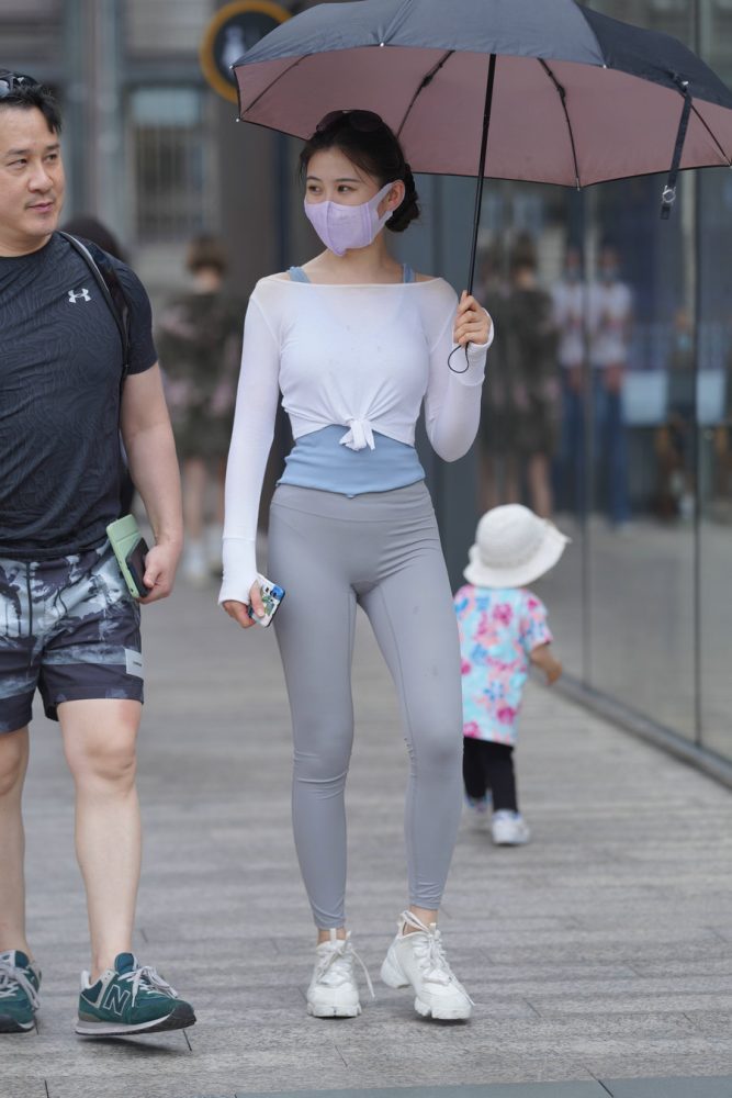 街拍逛街的瑜伽裤小女人  J2874 36P-469MB-萌素素