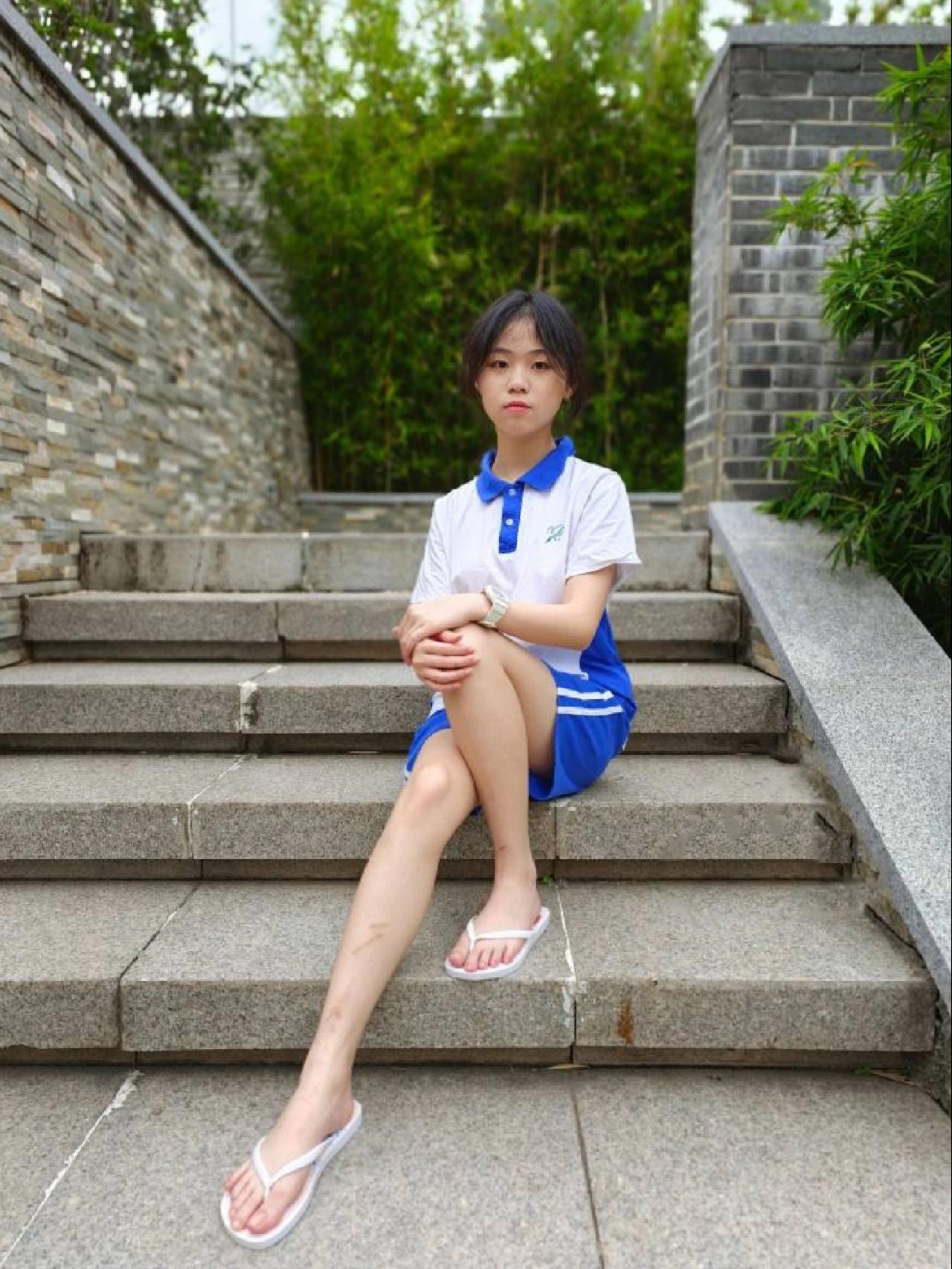 图片[3]-穿校服非常清纯的小姑娘【49P】20003-萌素素