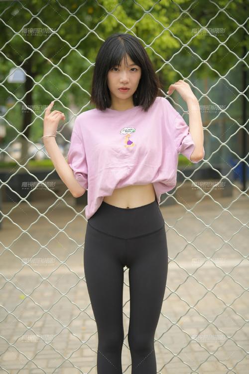 图片[5]-穿瑜伽裤打篮球的大三女孩J2198 463P1V-18.6GB-萌素素