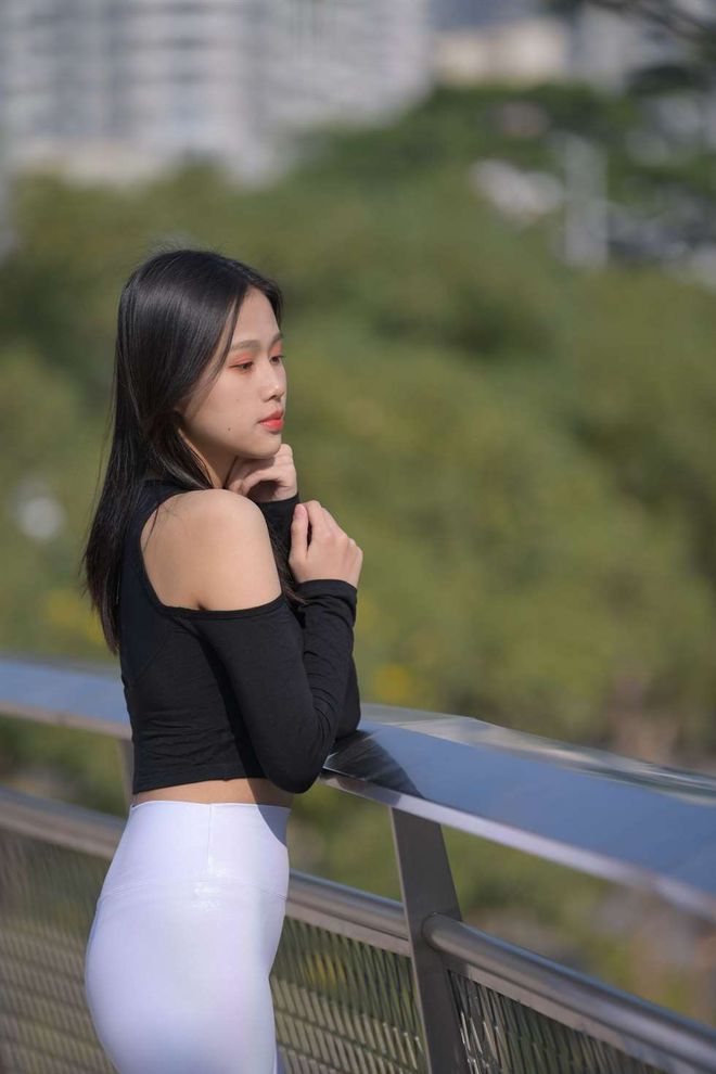 图片[4]-穿紧身白裤的端庄女孩 J1436 674P1V-22.2GB-萌素素